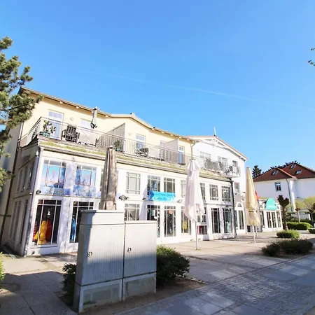 Appartementhaus Strandstrasse 32 3 * Ostseebad Kühlungsborn