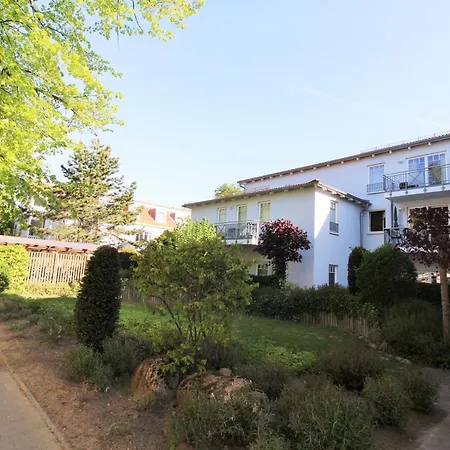 Appartementhaus Strandstrasse 32 3 Apartment Kuehlungsborn